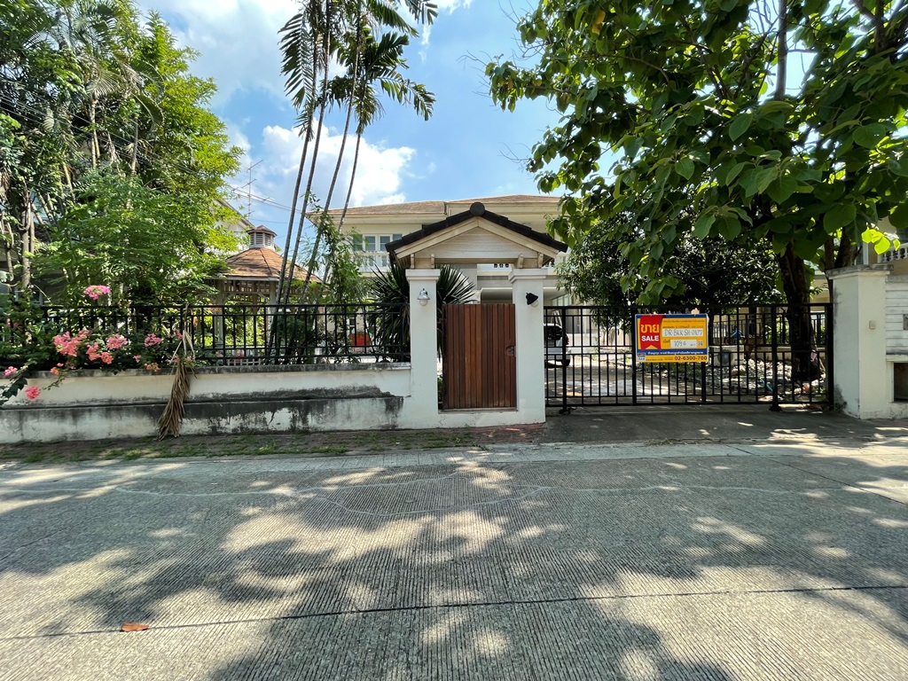 บ้านเดี่ยว โครงการมัณฑนา ศรีนครินทร์