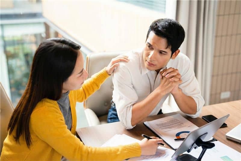 แค่คุยกับ BAM คุยง่าย จบไว มีทางออกที่เหมาะสม เพื่อแก้ไขหนี้ให้คุณยิ้มได้อีกครั้ง