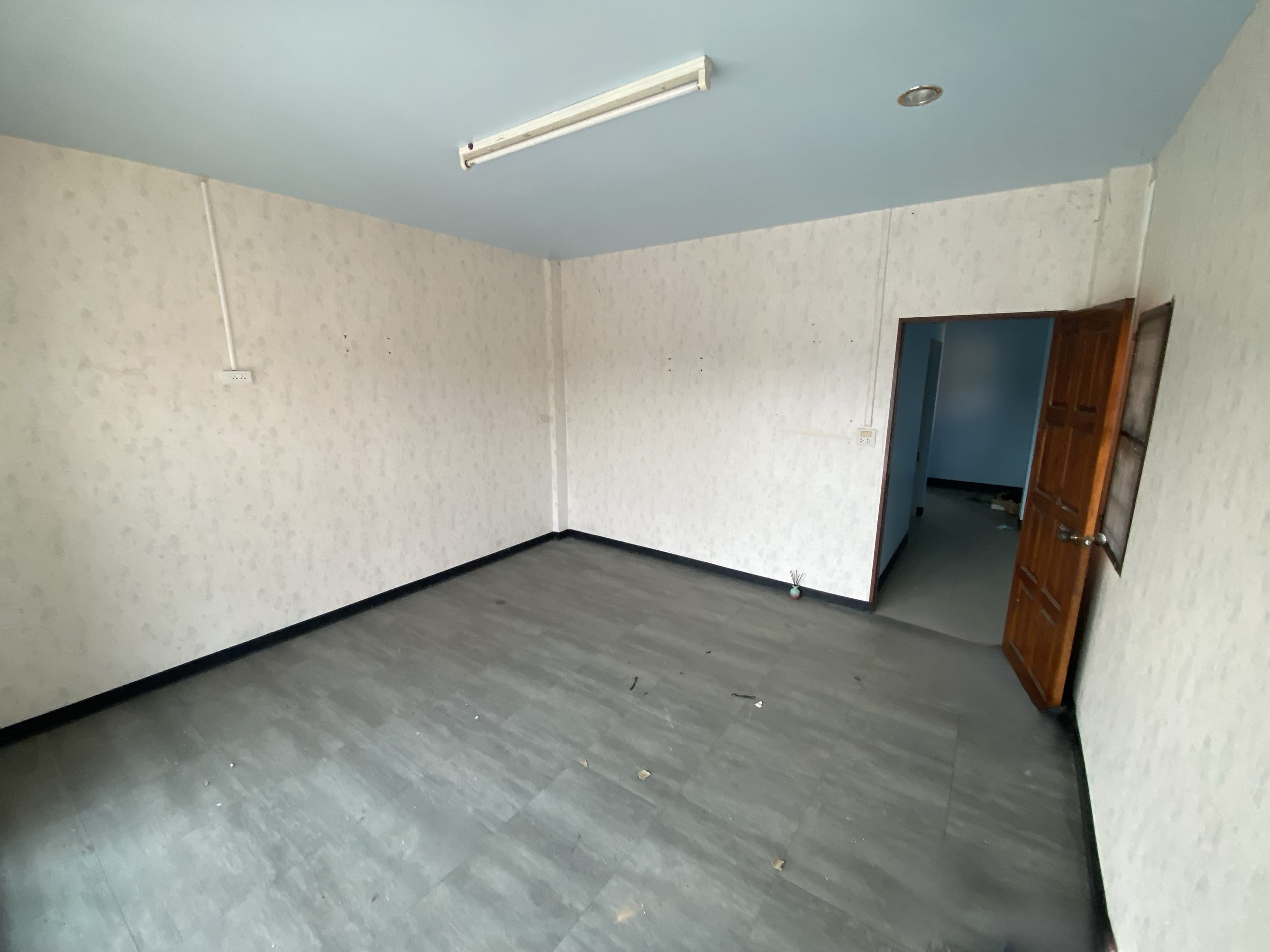 80bb94c5-143419-2.jpg