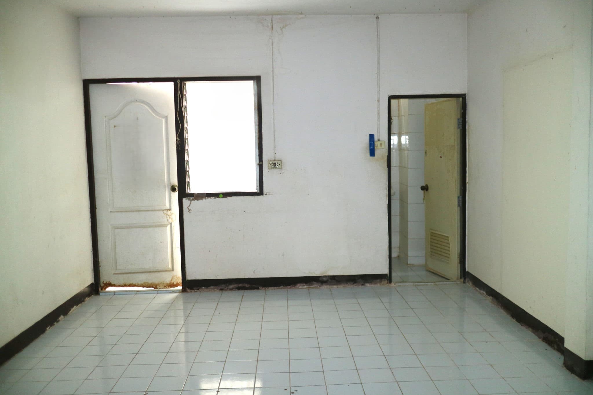 4275005e-57596-0.jpg