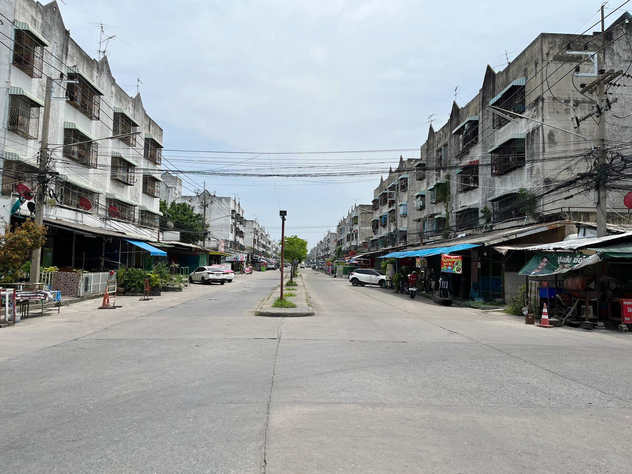 b6d92f01-2.แยกทางเข้า.jpg