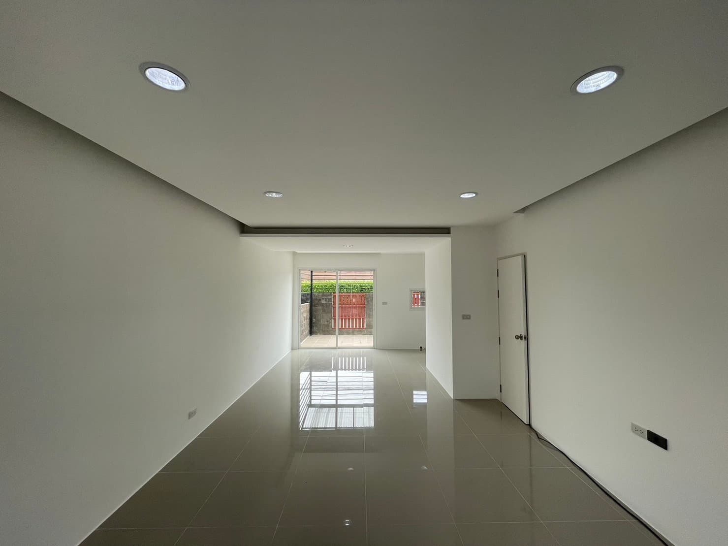 1694065060720 ลัก3.jpg