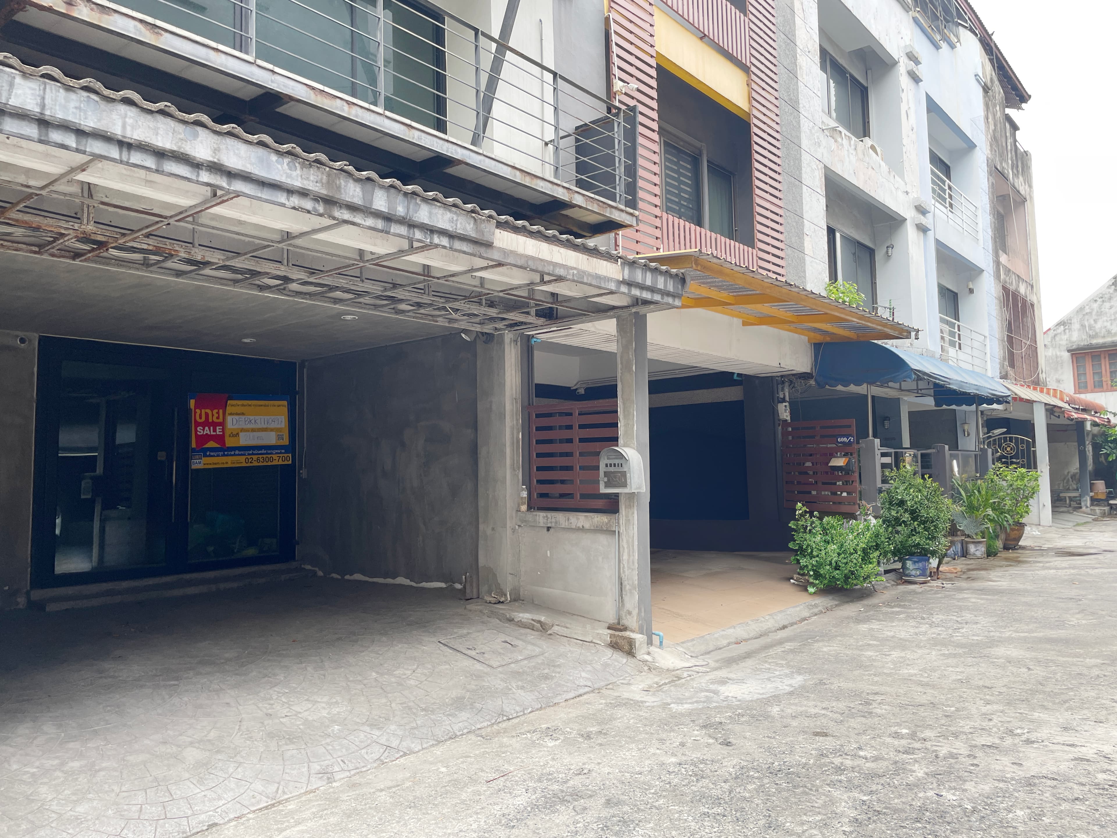 63b78d19-147820-5.jpg