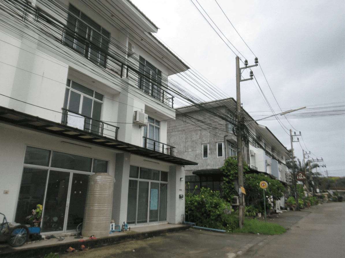 freepik_2855812789.png