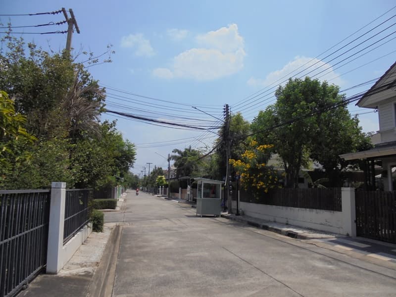 4+ซอย 5-2 DSC03206.JPG