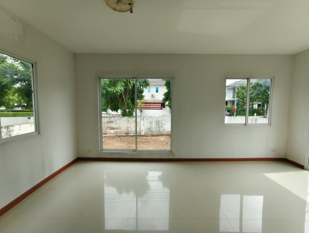 หลัวทำ เดอะทรัสต์ (34).JPG