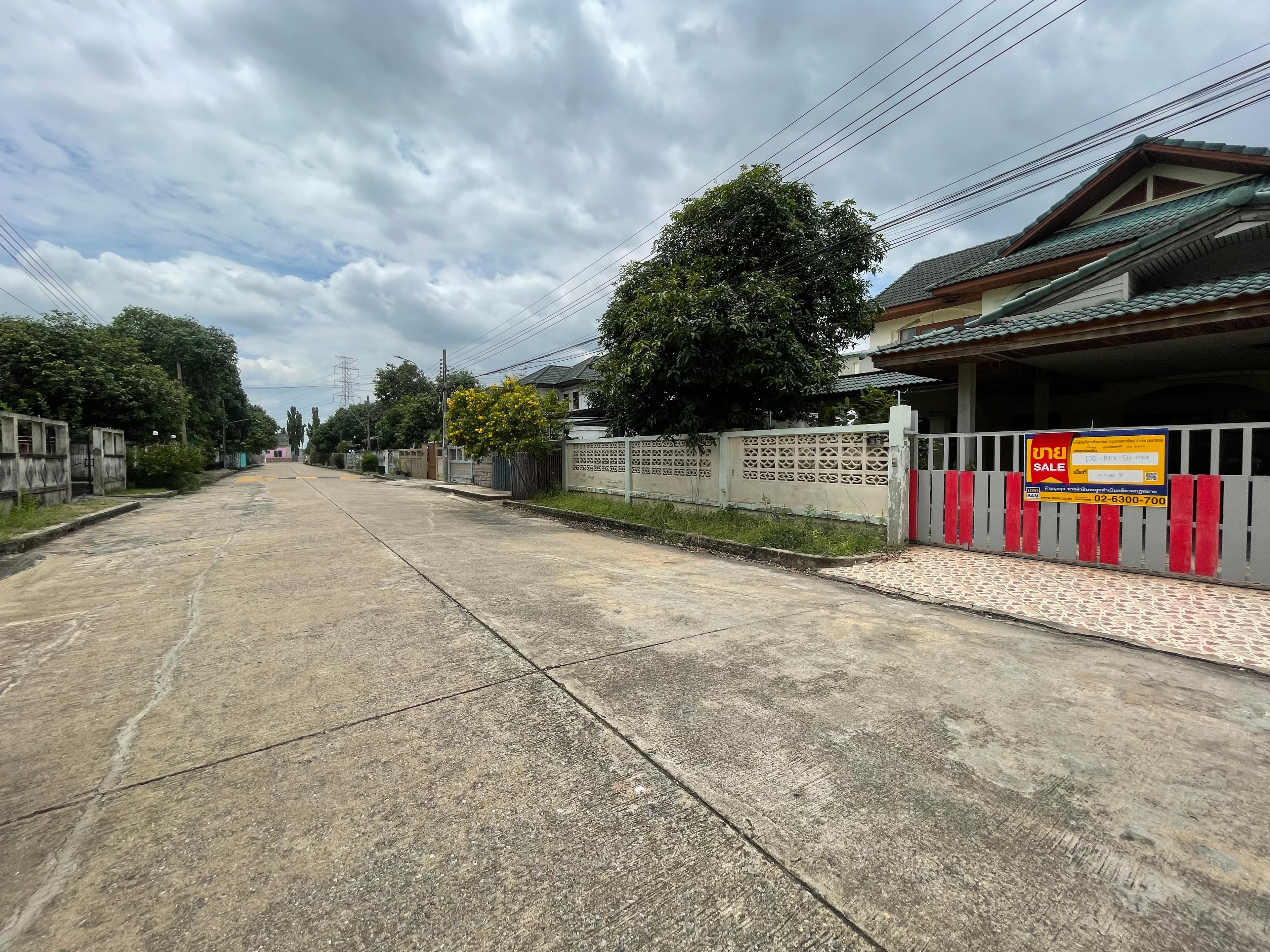 4a9ef0ec-พลอยไพลิน DEBKKSH0163 4.jpg