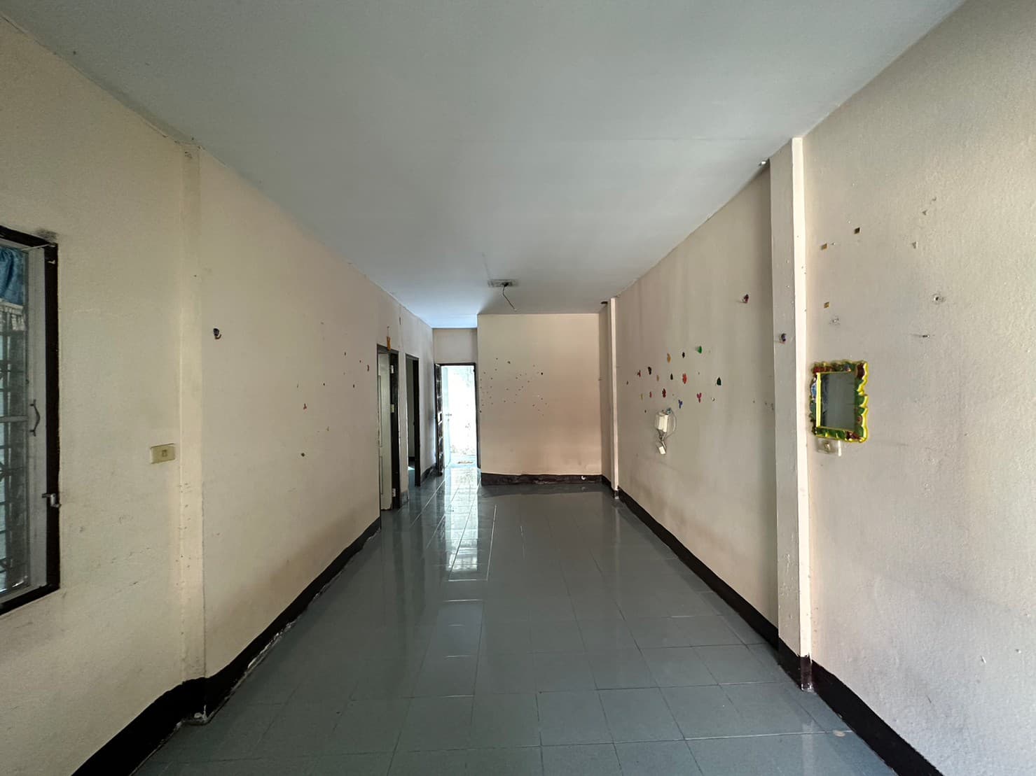 DEGL8935.JPG