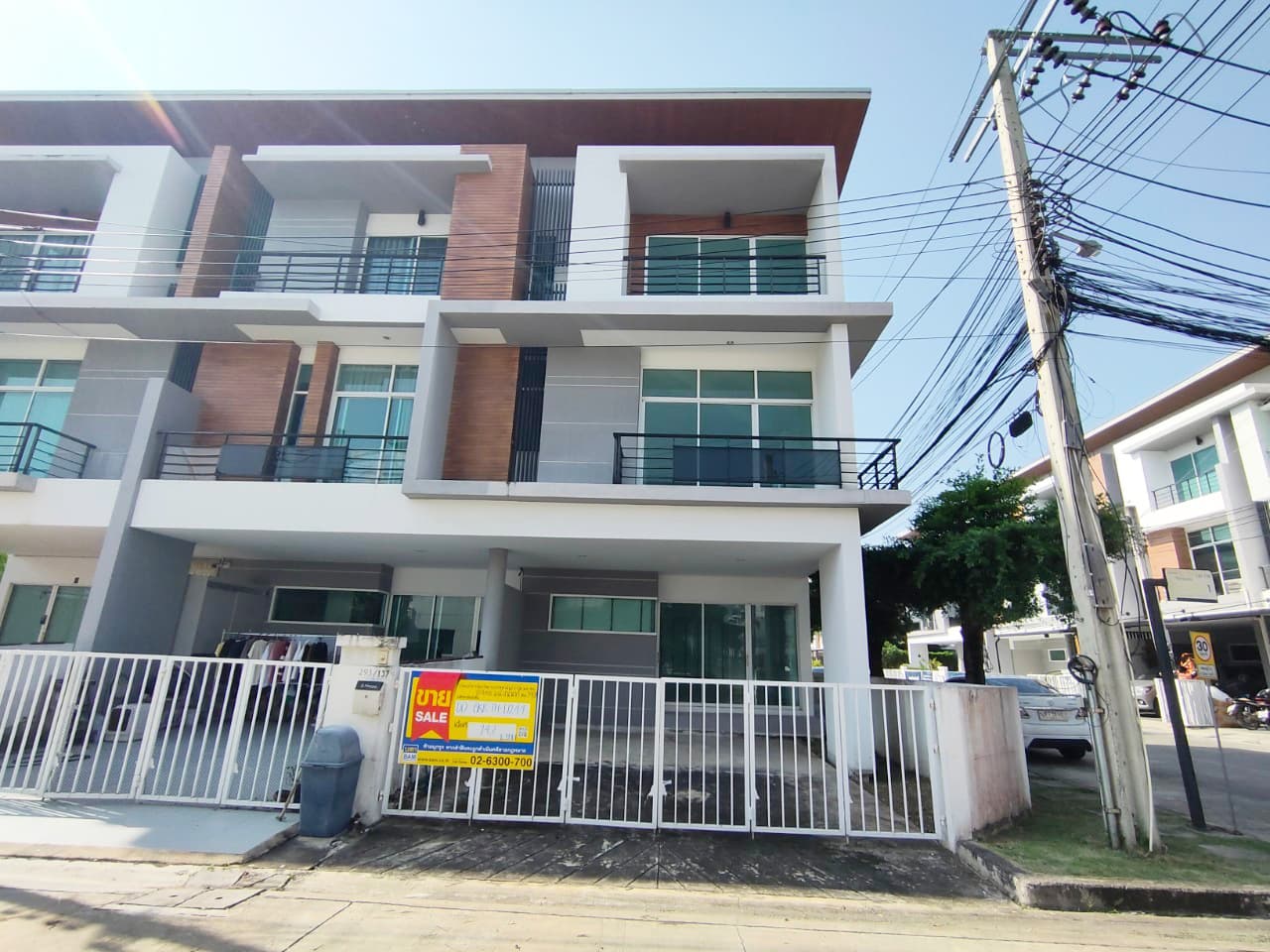 2d7de080-132697-0.jpg