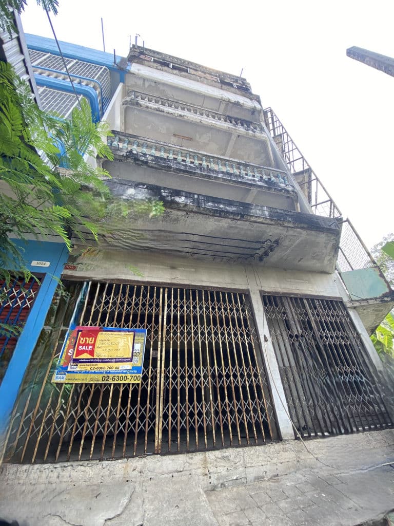 735f8326-19243-1.jpg