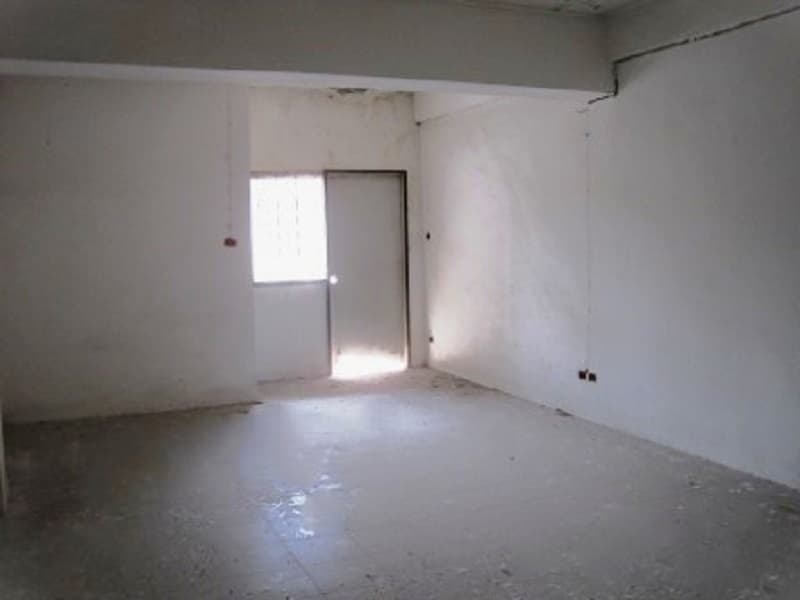076702.jpg