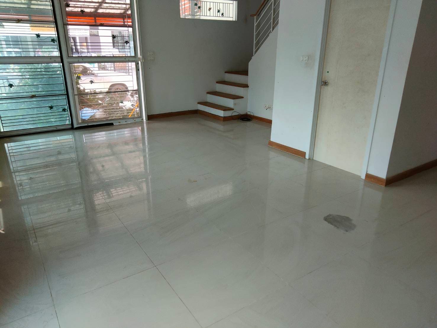 เดอะทรัสต์ ทำความสะอาด (94).JPG