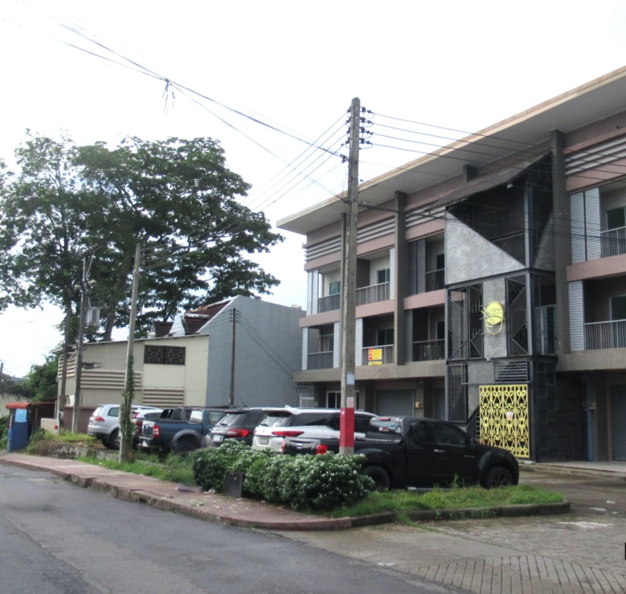 d9c0b6df-140613-3.jpg