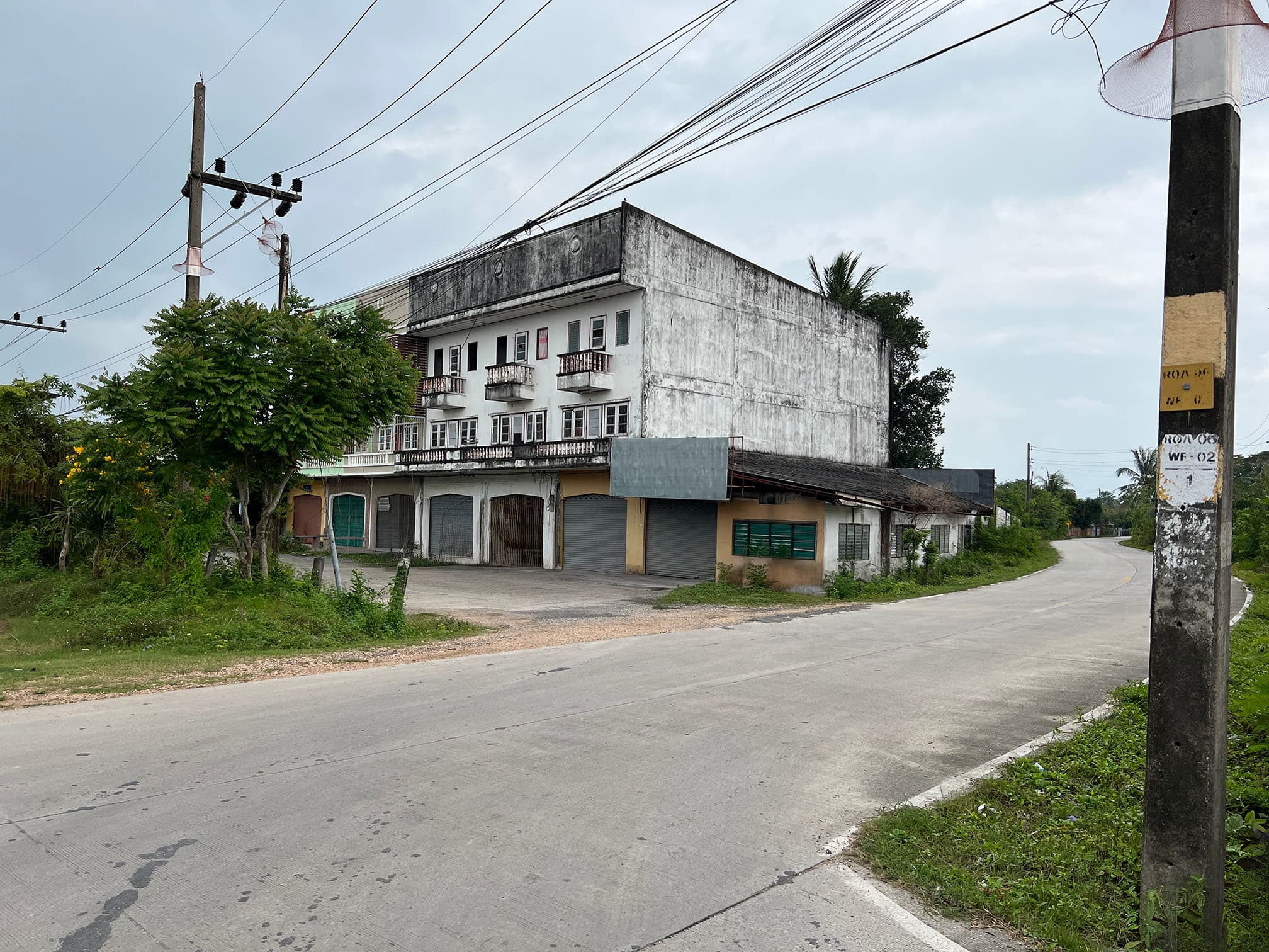 ef1a19d1-56030-0.jpg