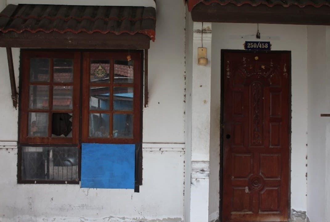 902.jpg
