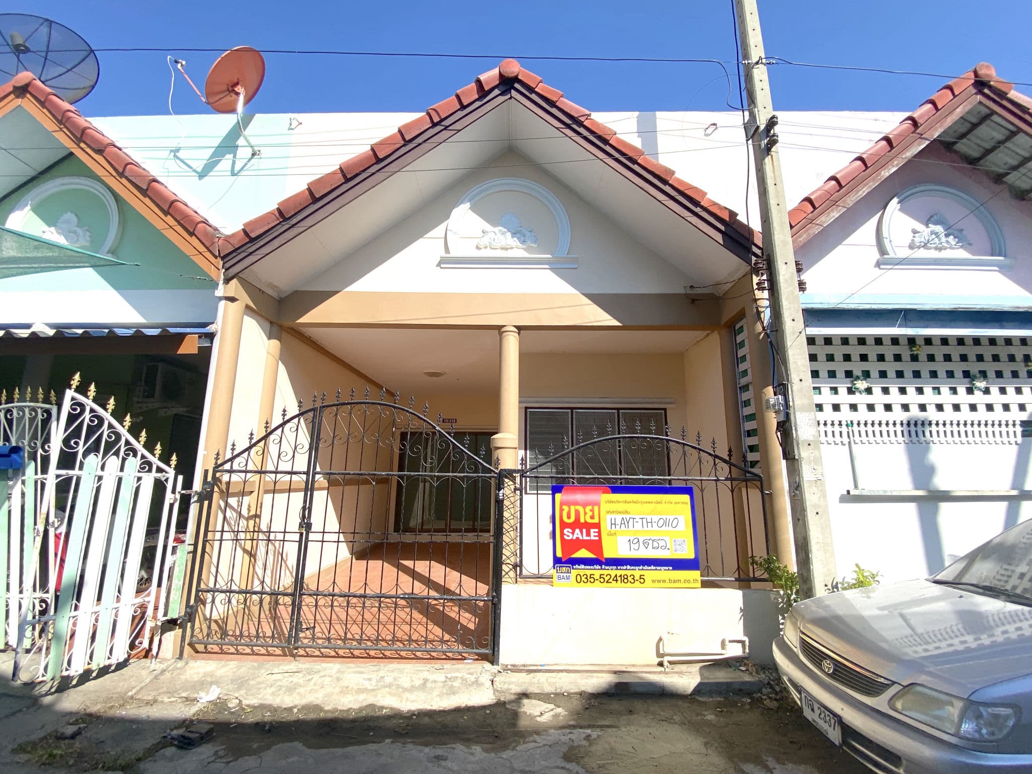 6153fd55-56940-2.jpg