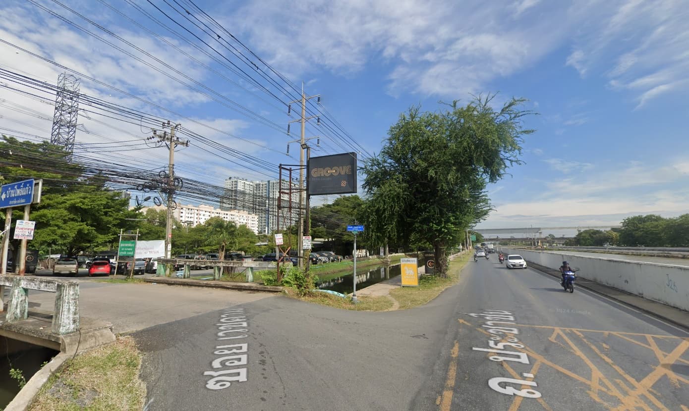 ทางเข้าออก.jpg