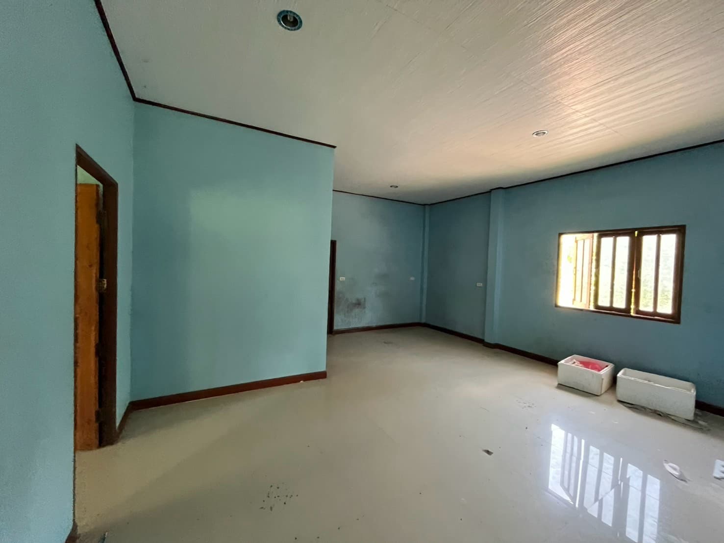 756b7dc6-139902-2.jpg