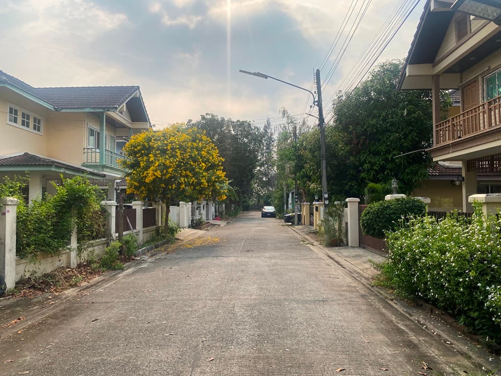 à¸«à¸à¹à¸²à¹à¸à¸£à¸à¸à¸²à¸£ à¸à¸¥à¸ªà¸´à¸£à¸´ (1).JPG