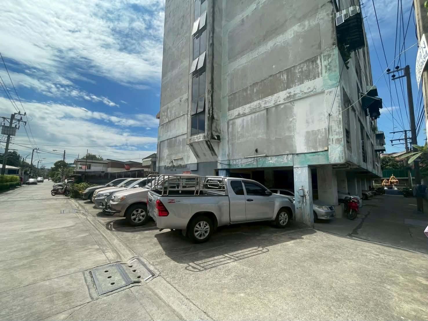 4bd8329f-66e5-4377-9729-90539250e82d.jpg