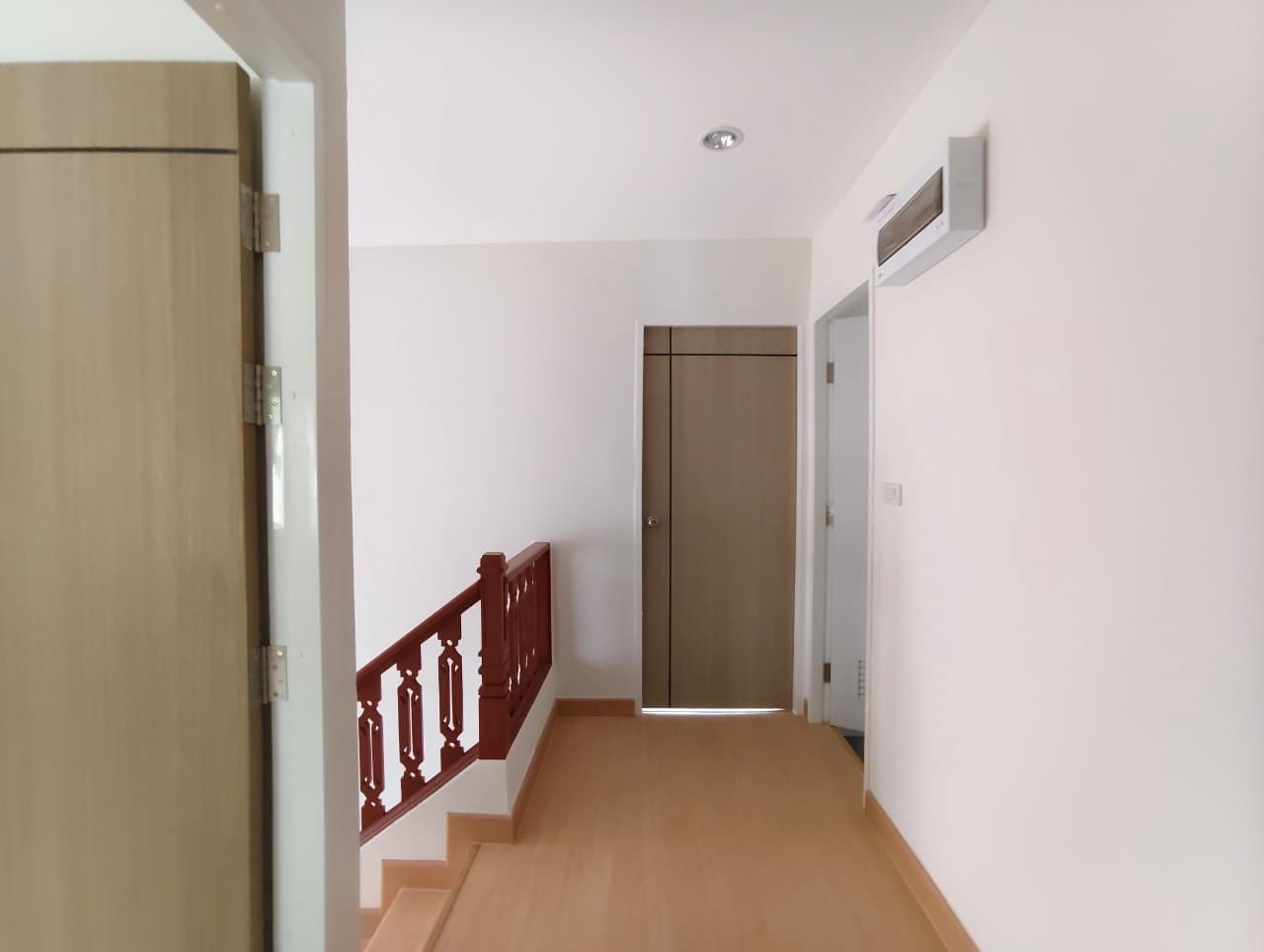 LINE_ALBUM_ฉ105703 369251_241026_23.jpg