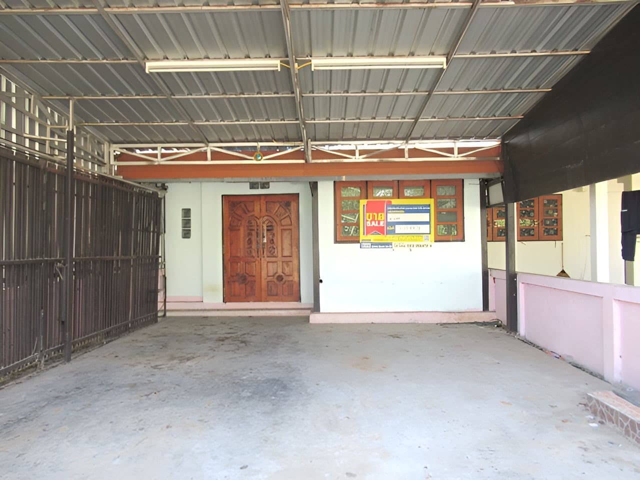 28369488-68499-1.jpg