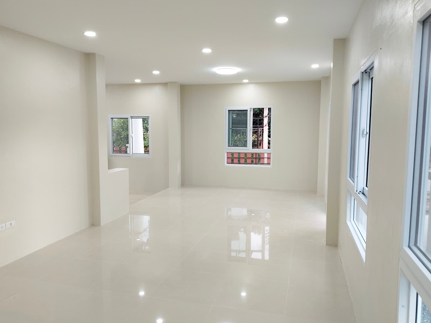 1e7e35da-63826-12.jpg