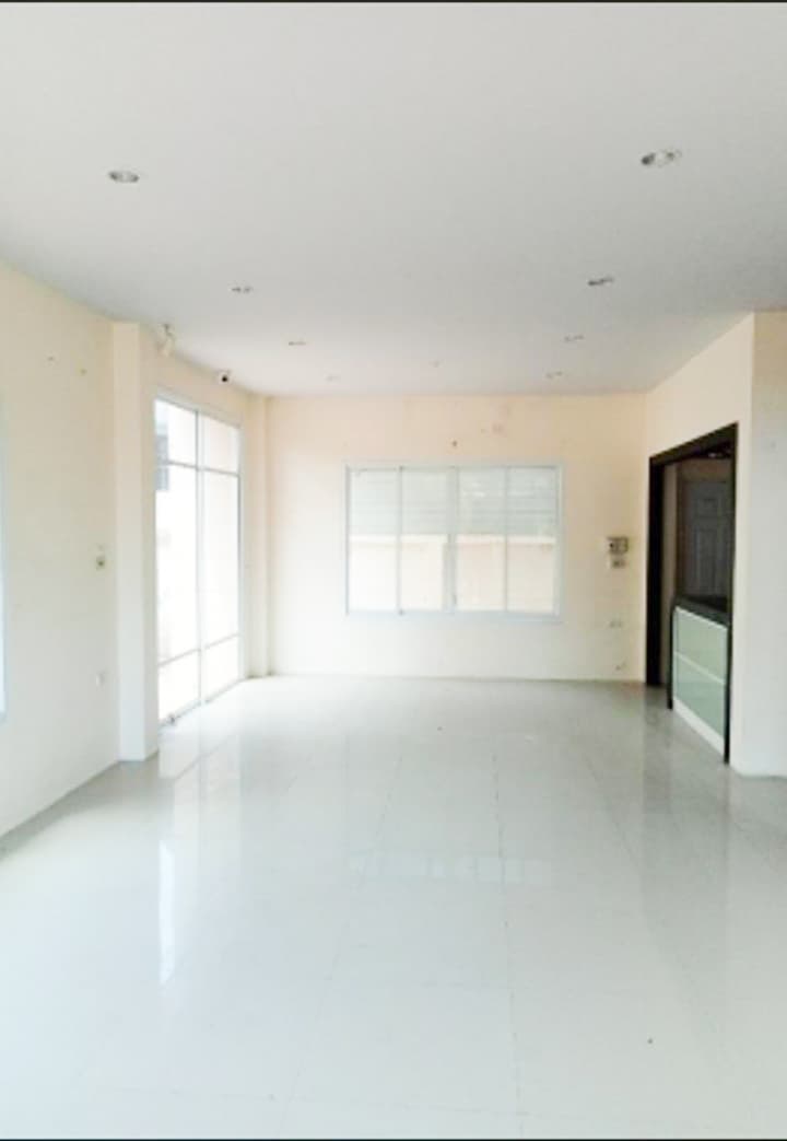 c204de78-90806-1.jpg