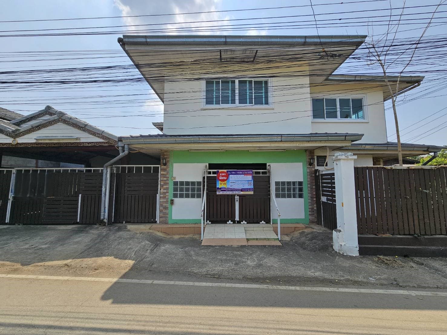 2d520e96-61556-3.jpg