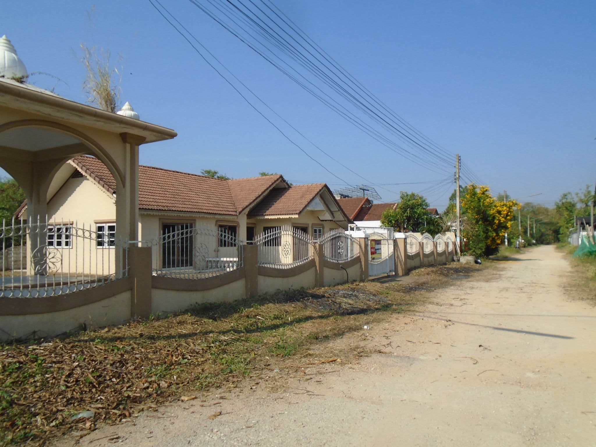 แผ้วบ้านกนกวิมาน (3).JPG