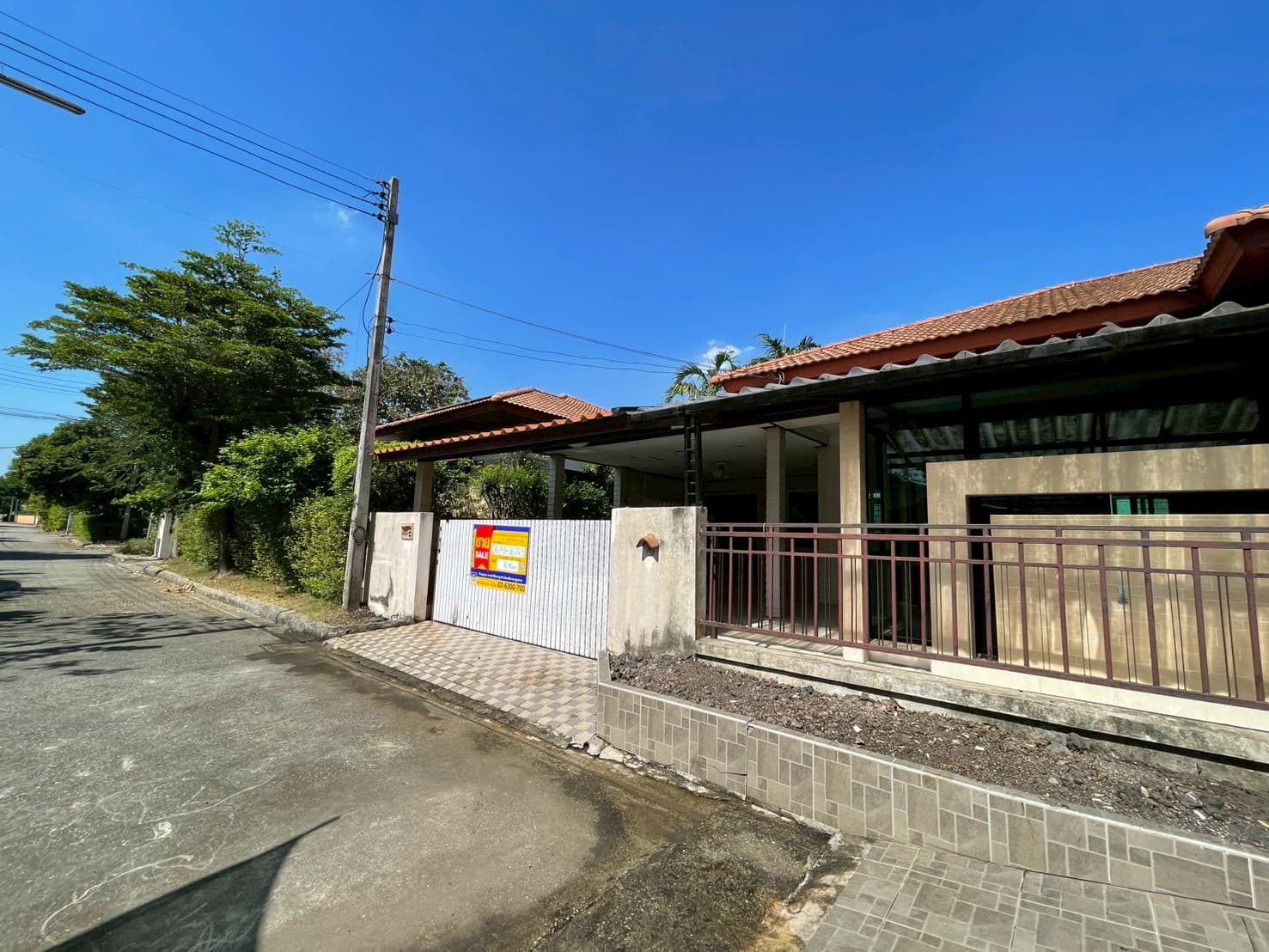 LINE_ALBUM_79181 วราบดิน_251226_61.jpg