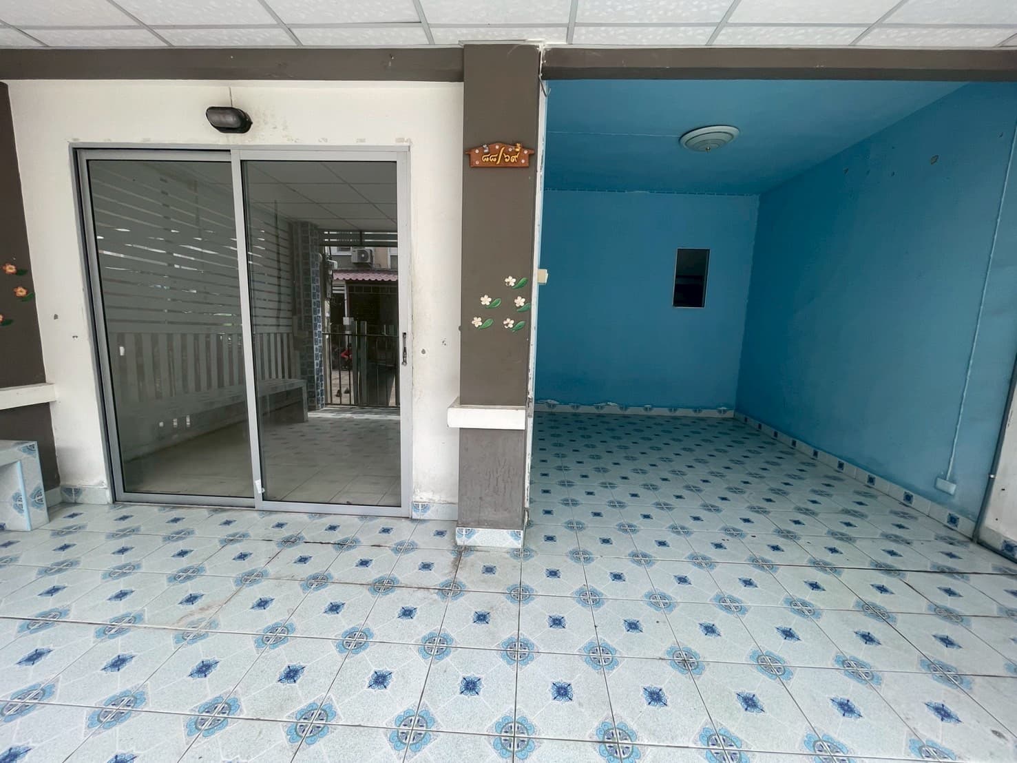LINE_ALBUM_ส 8869_250419_26.jpg