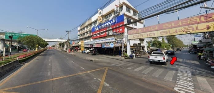 ทางเข้า นวมิน68.jpg
