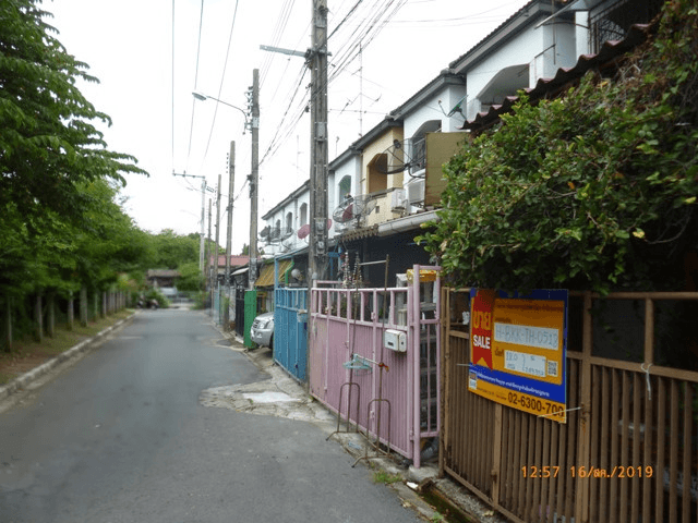 freepik__upload-reference__58947.png