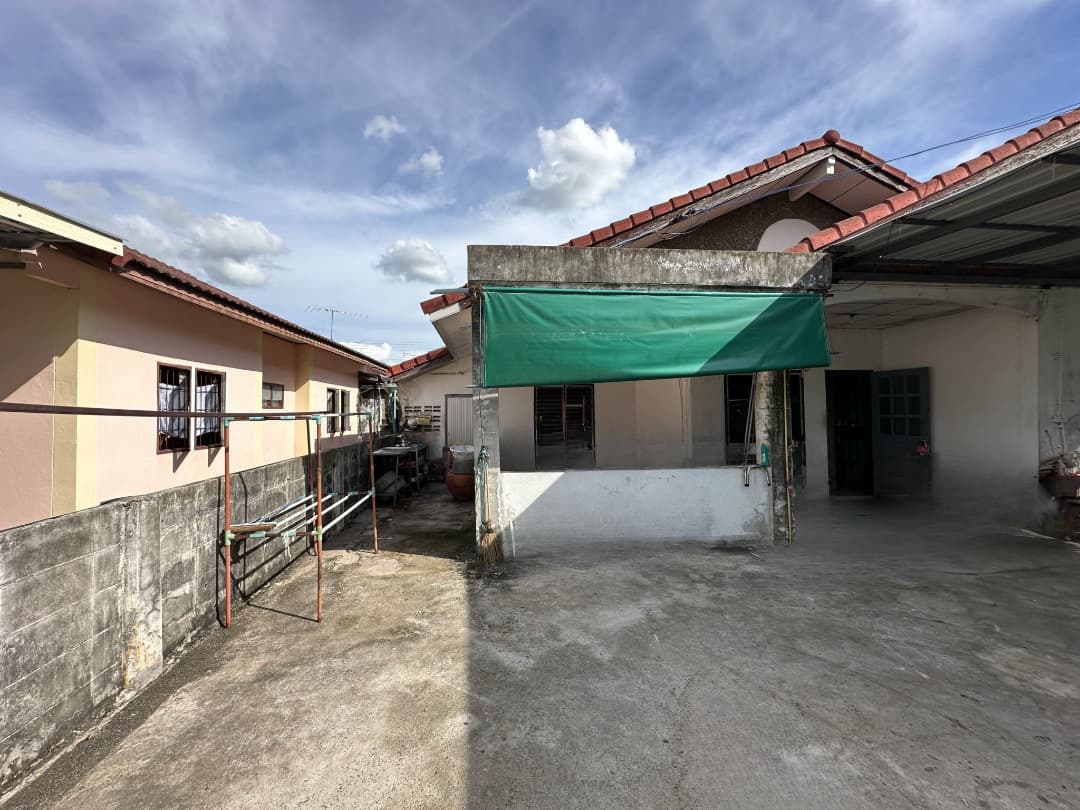 HCYPSH01360014.jpg