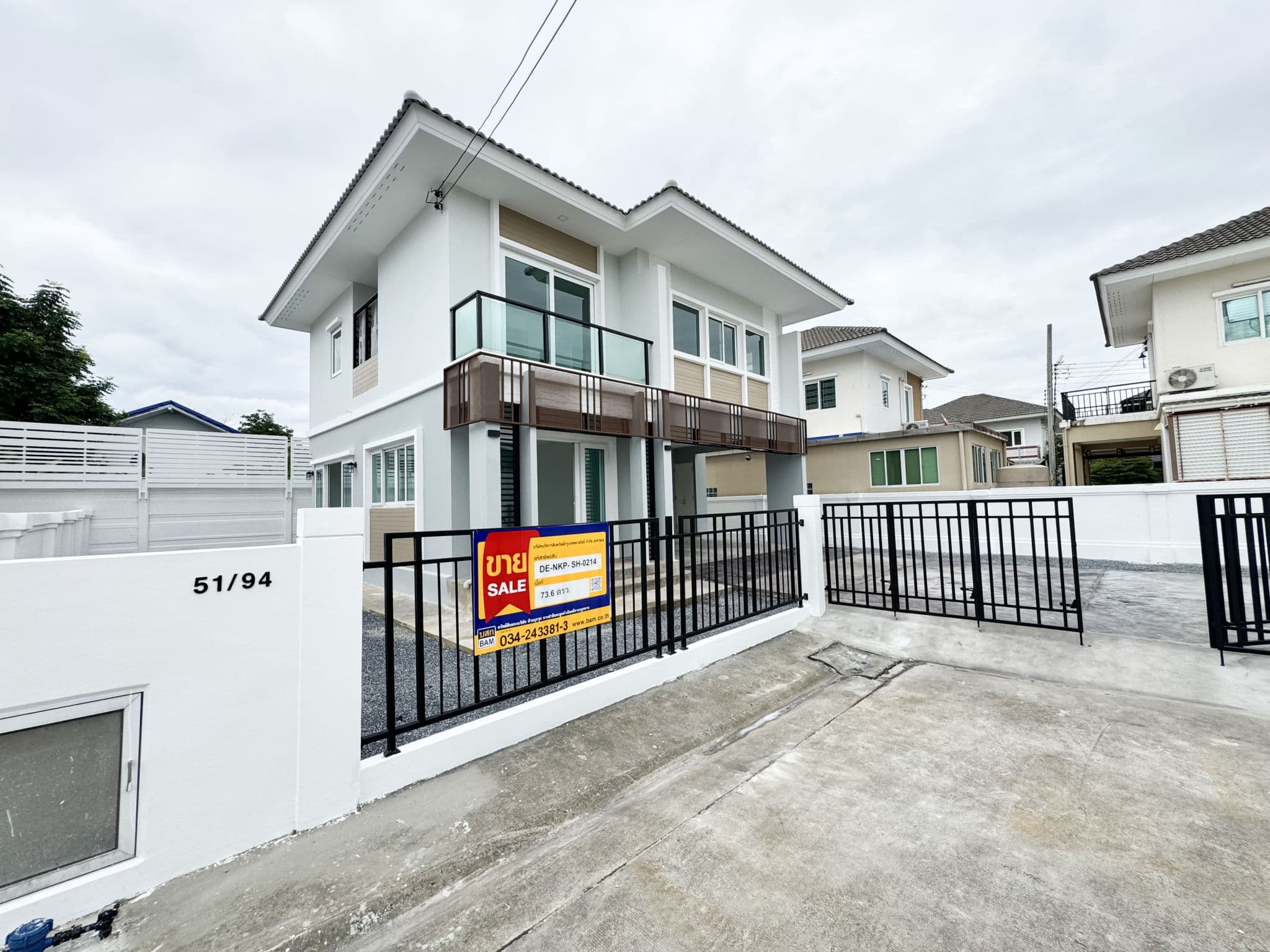 439ef87b-142988-0.jpg