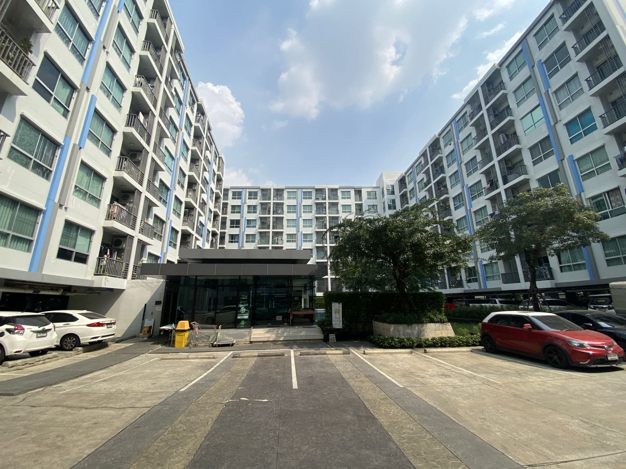 รูปอาคาร (3).jpg