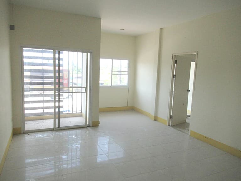 552ea776-52696-2.jpg