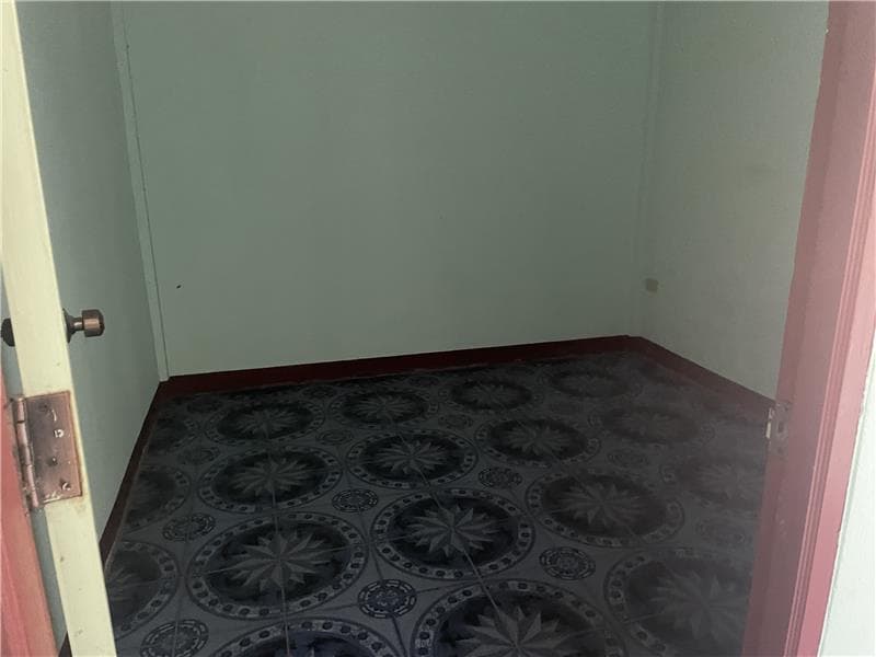 6511fbcd-f5a9-4aa7-bd1d-7cb75568d87c.jpg