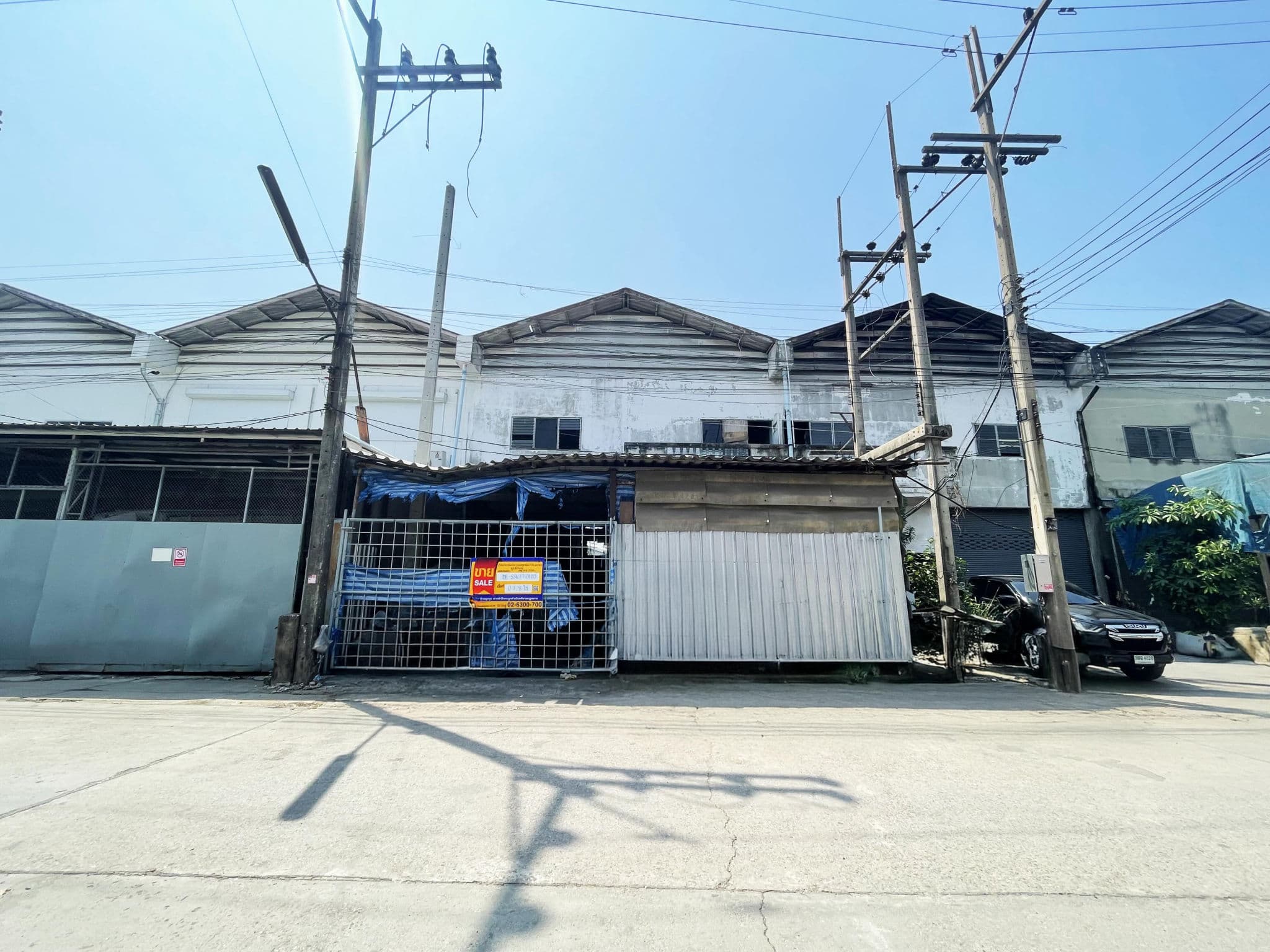 13d83302-147958-2.jpeg