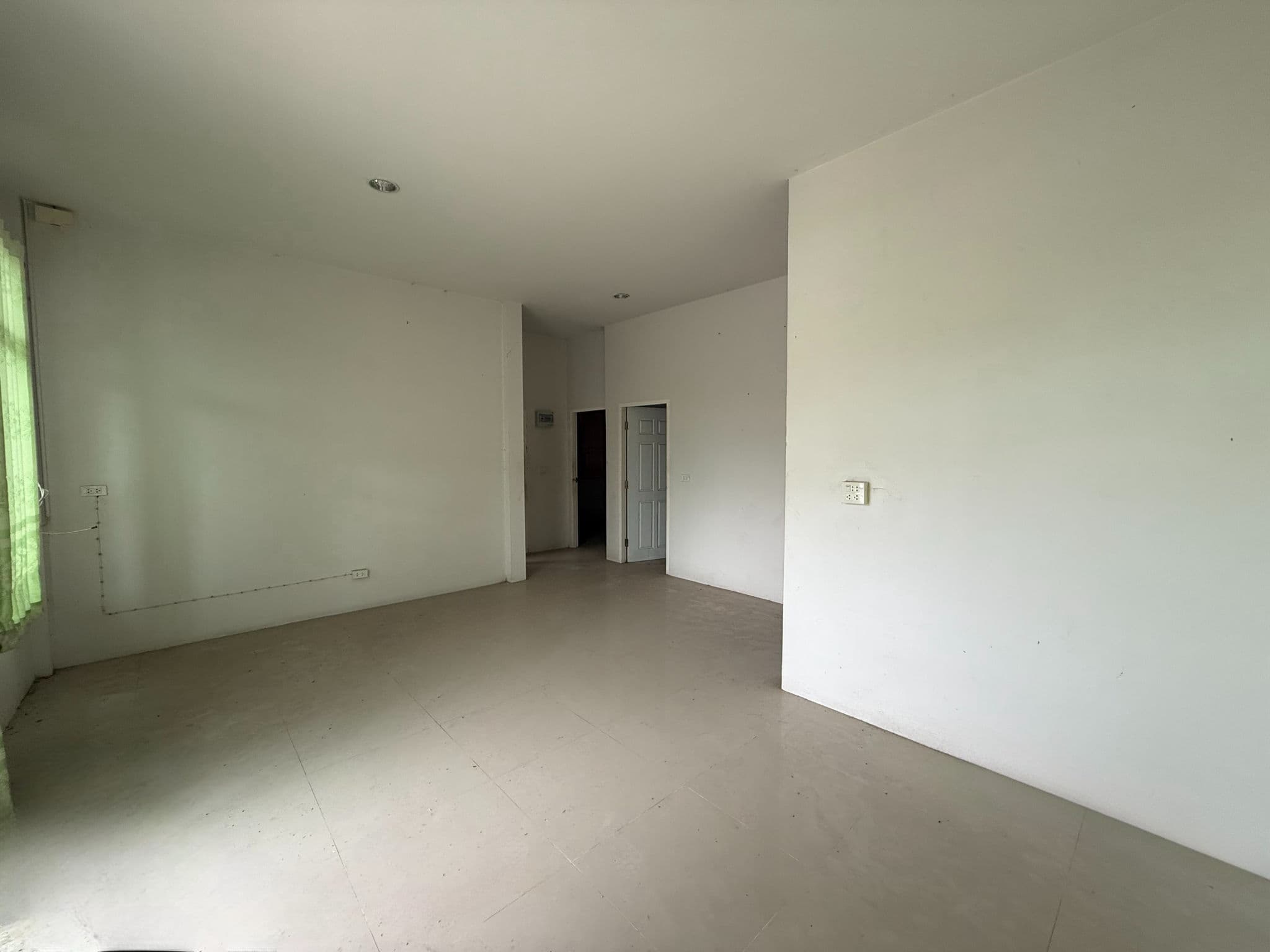 98e8ef49-131255-1.jpg