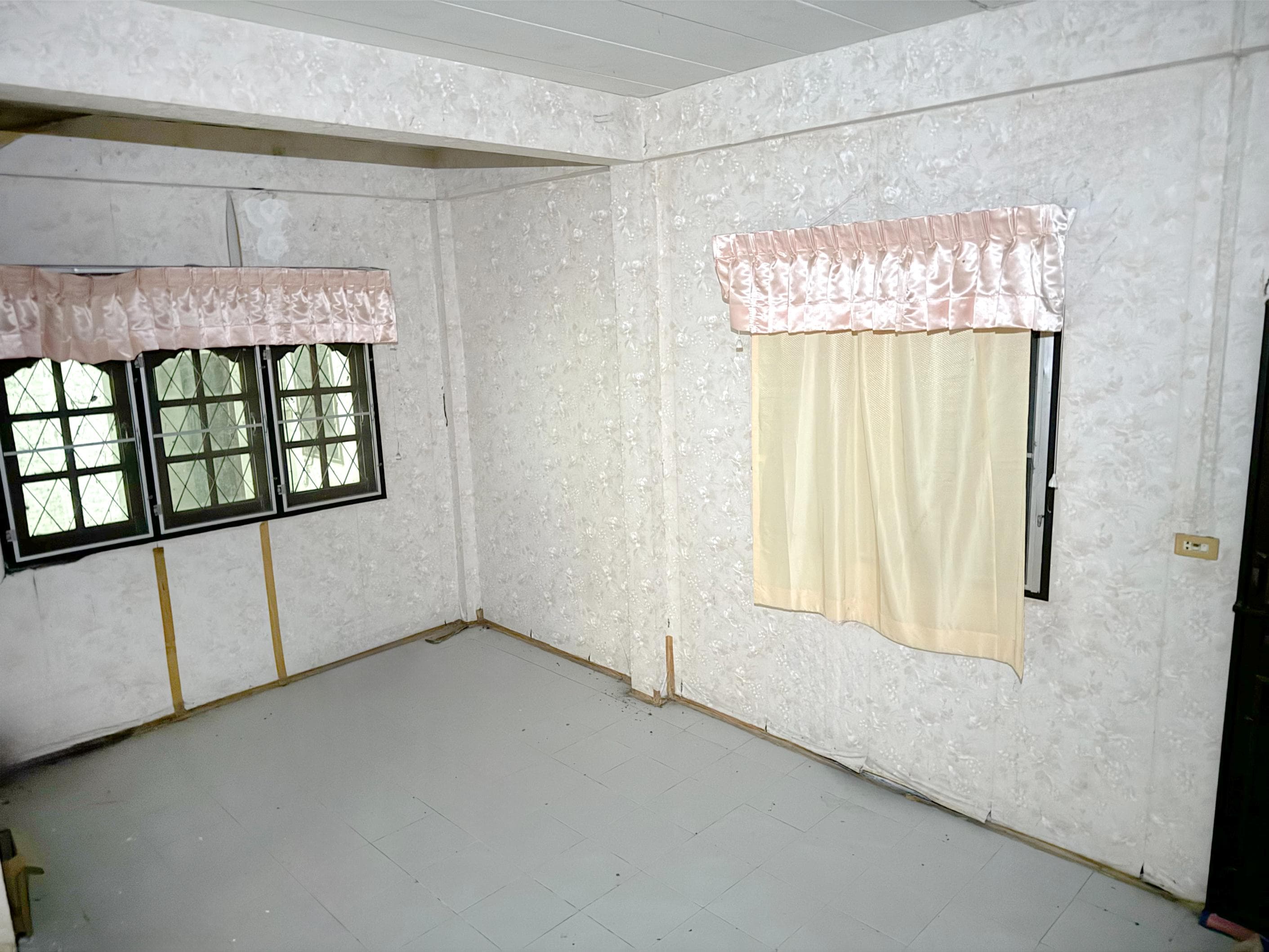 f670edf7-143960-2.jpg