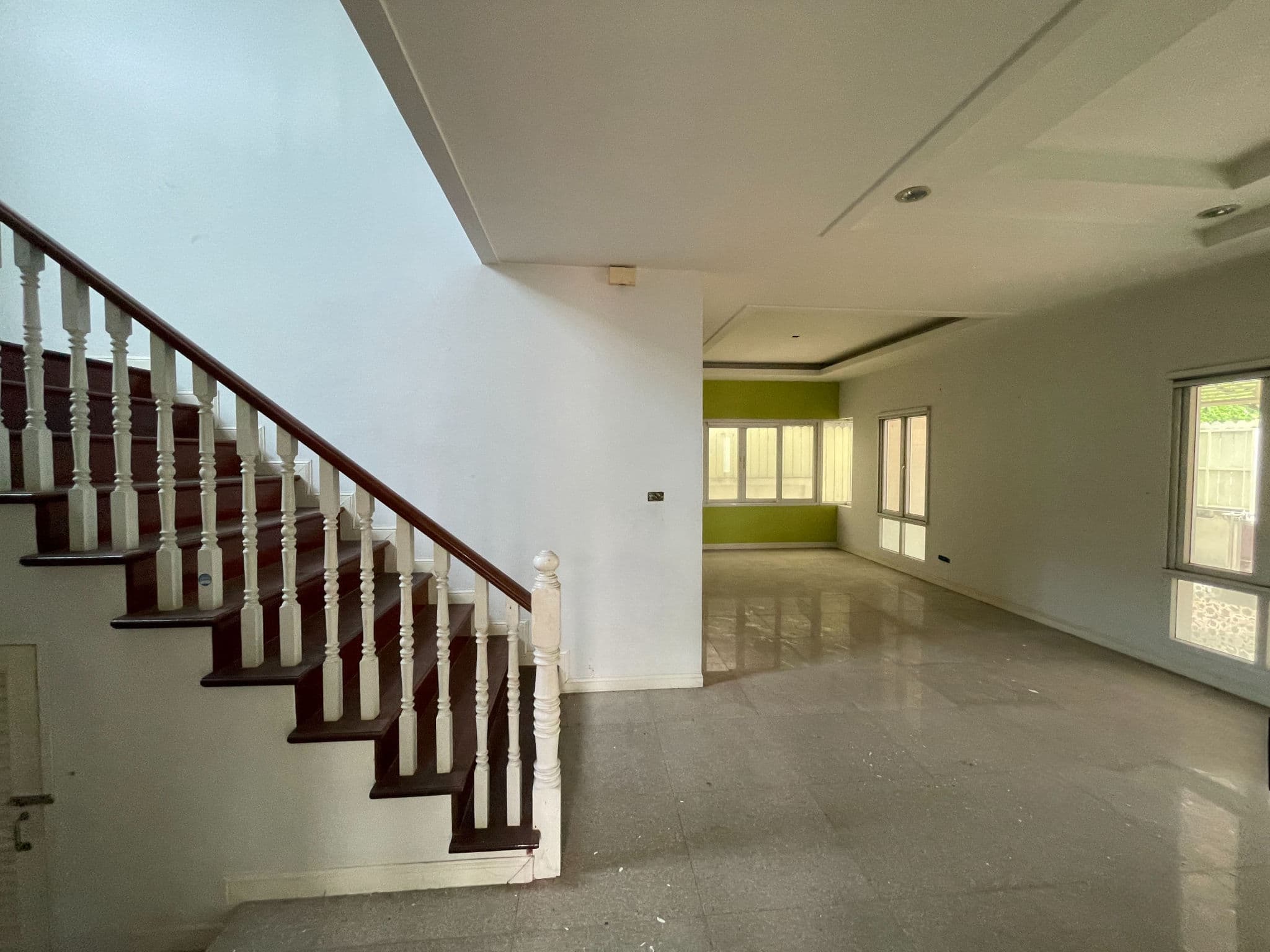 DEBKKSH0390001-4.jpg