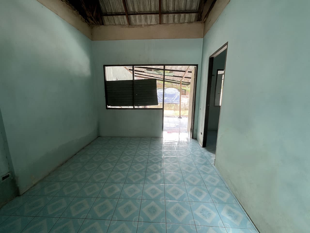e1047ef1-52996-4.jpg