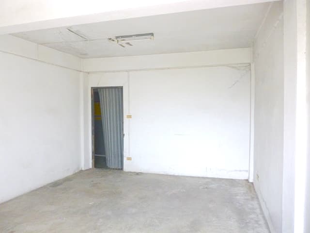 96b04938-40343-3.jpg