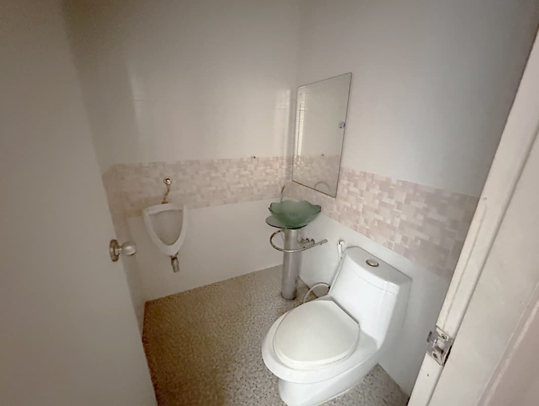 01.jpg