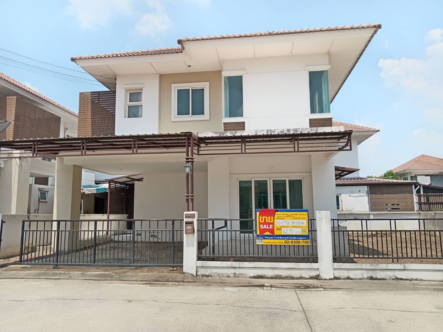 1596_0.jpg