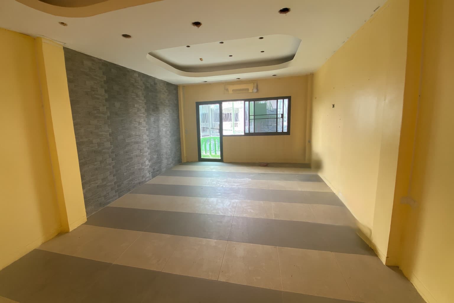 01a3da4a-149098-0.jpg